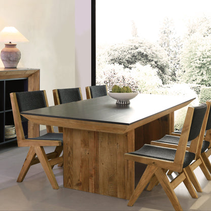 Addo | Dining Table