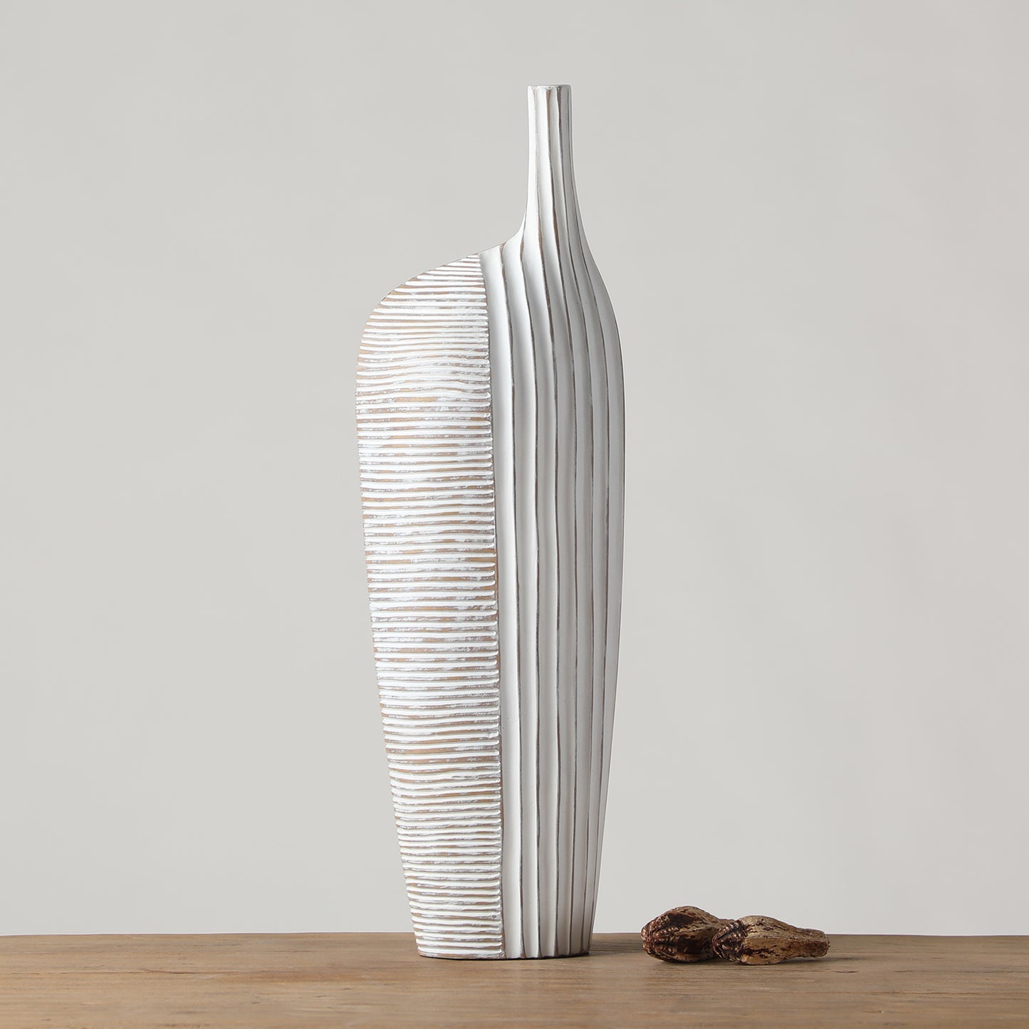 Hidden Hollow Vase | 175x105x575mm