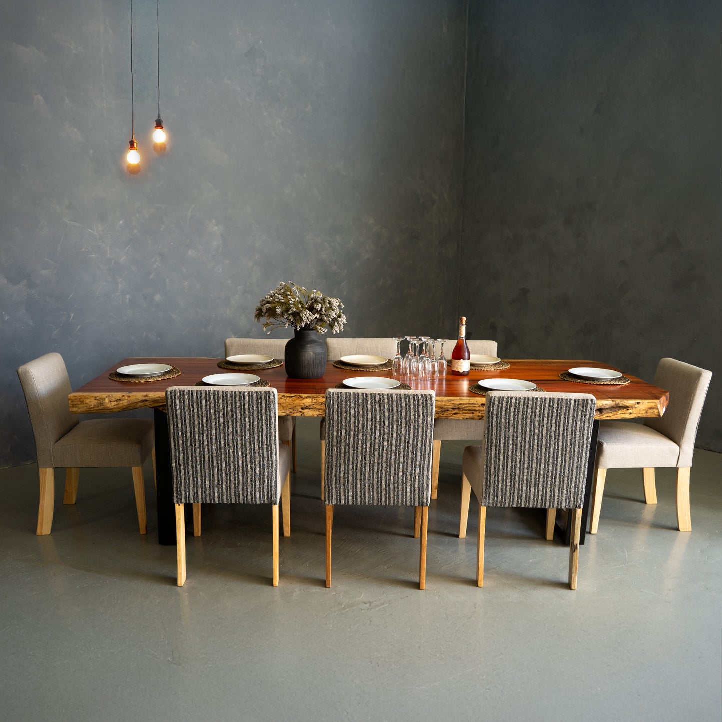 Blackwood Live Edge Dining Combo | Material Chairs