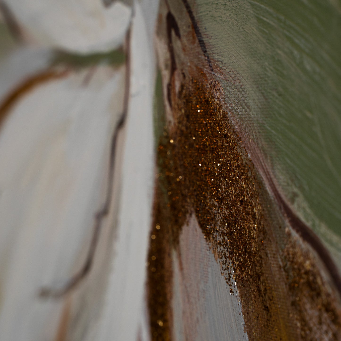 Petals and Pines - Ouhout