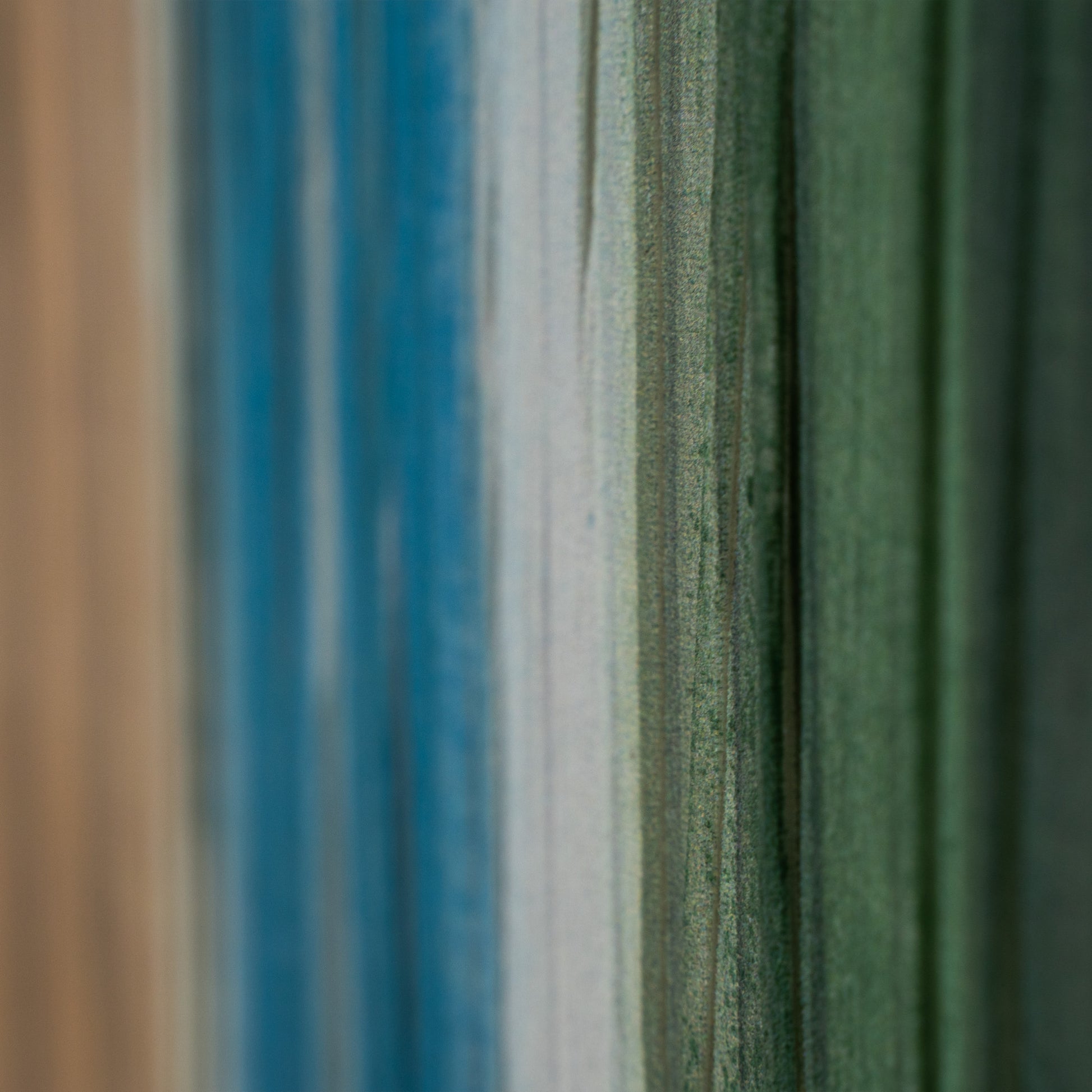 Vibrant Layers - Ouhout